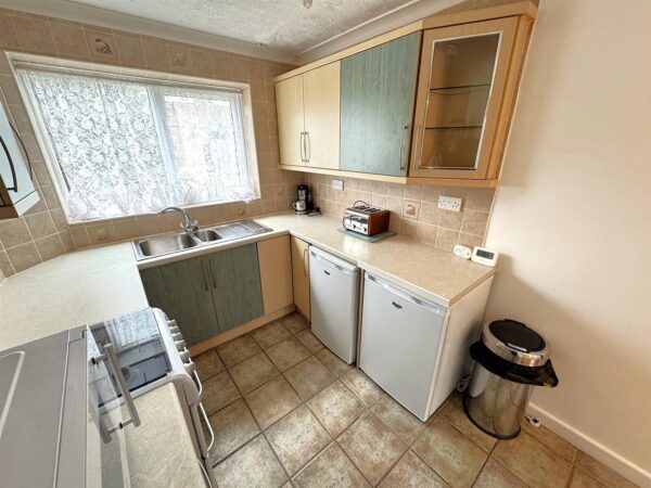 Bamburg Close, Corby