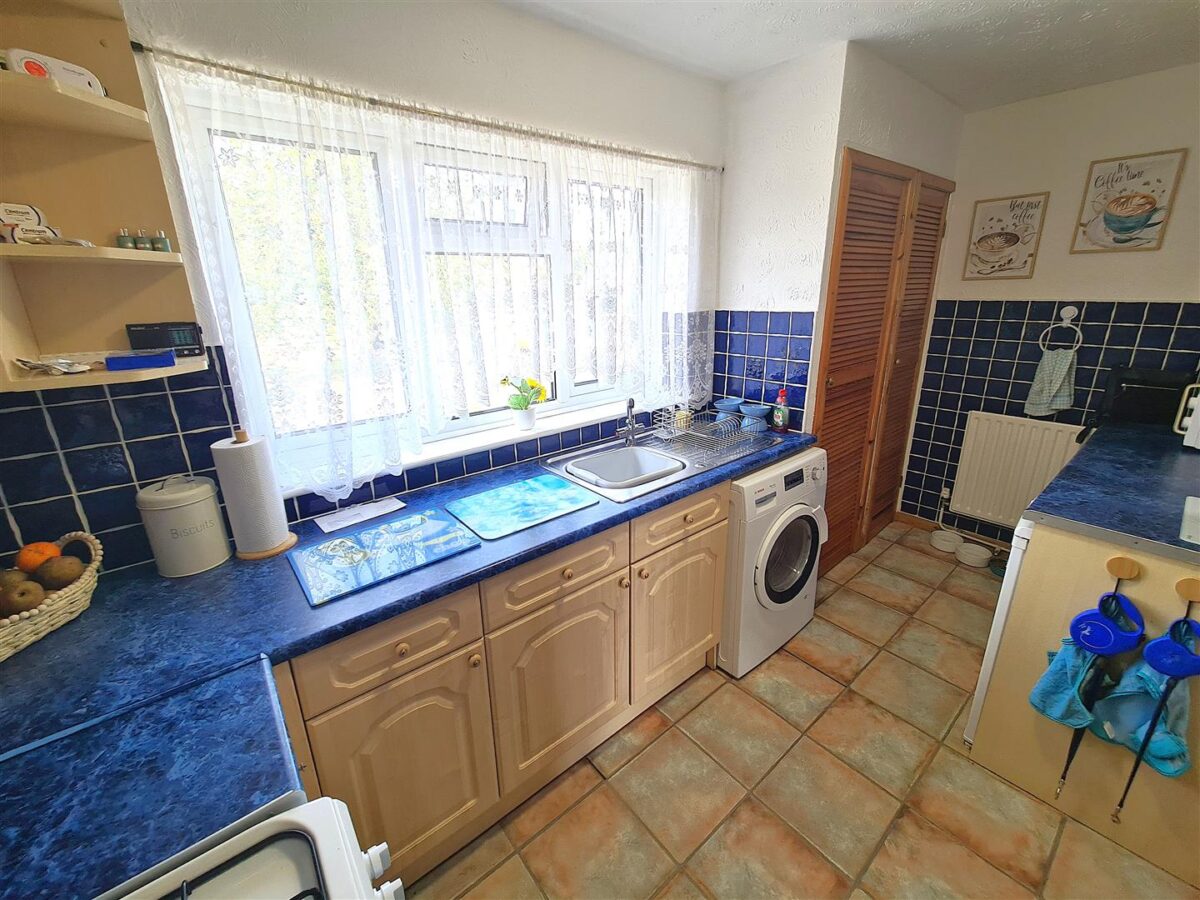 Rose Avenue, Weldon, Corby