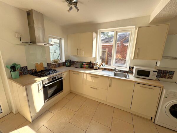 Chapman Grove, Corby