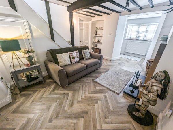Chapel Road, Weldon, Corby