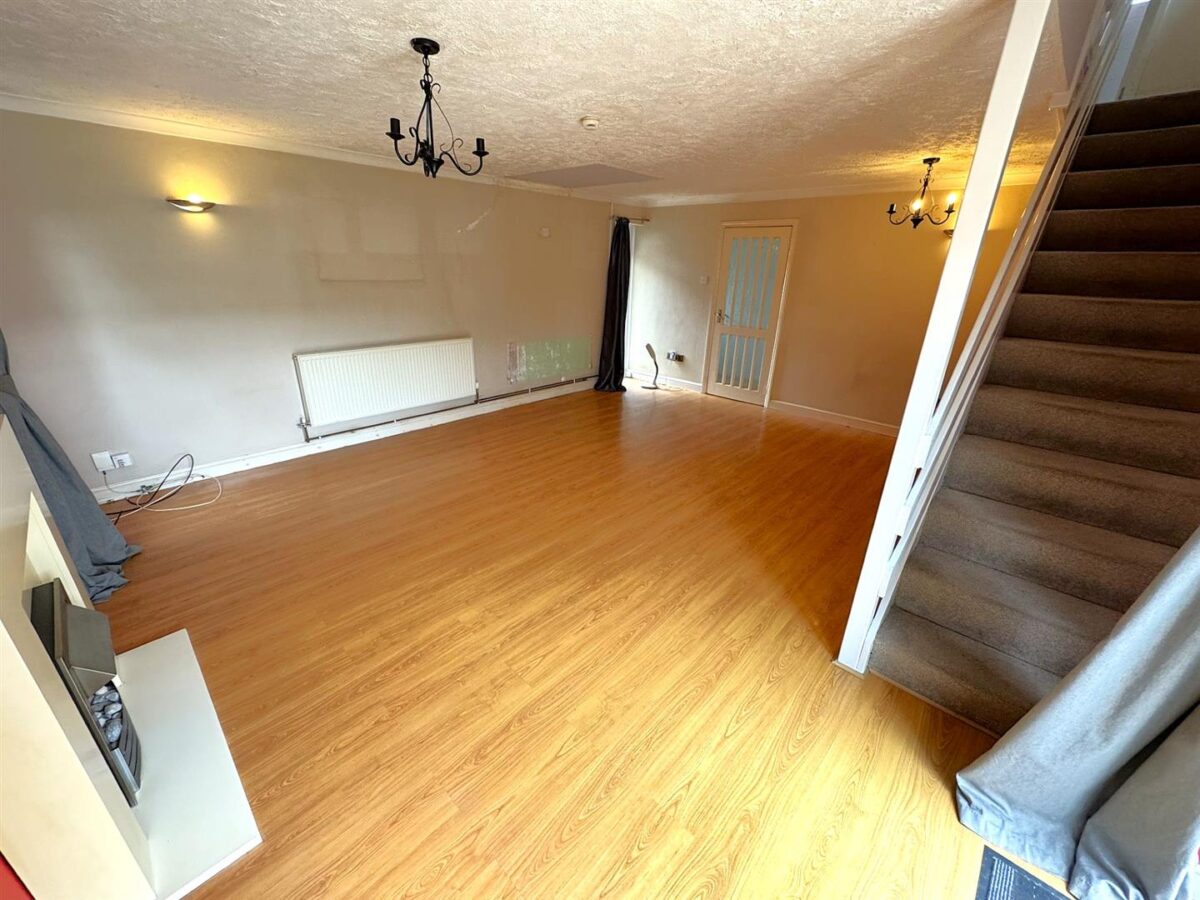 Bamburg Close, Corby