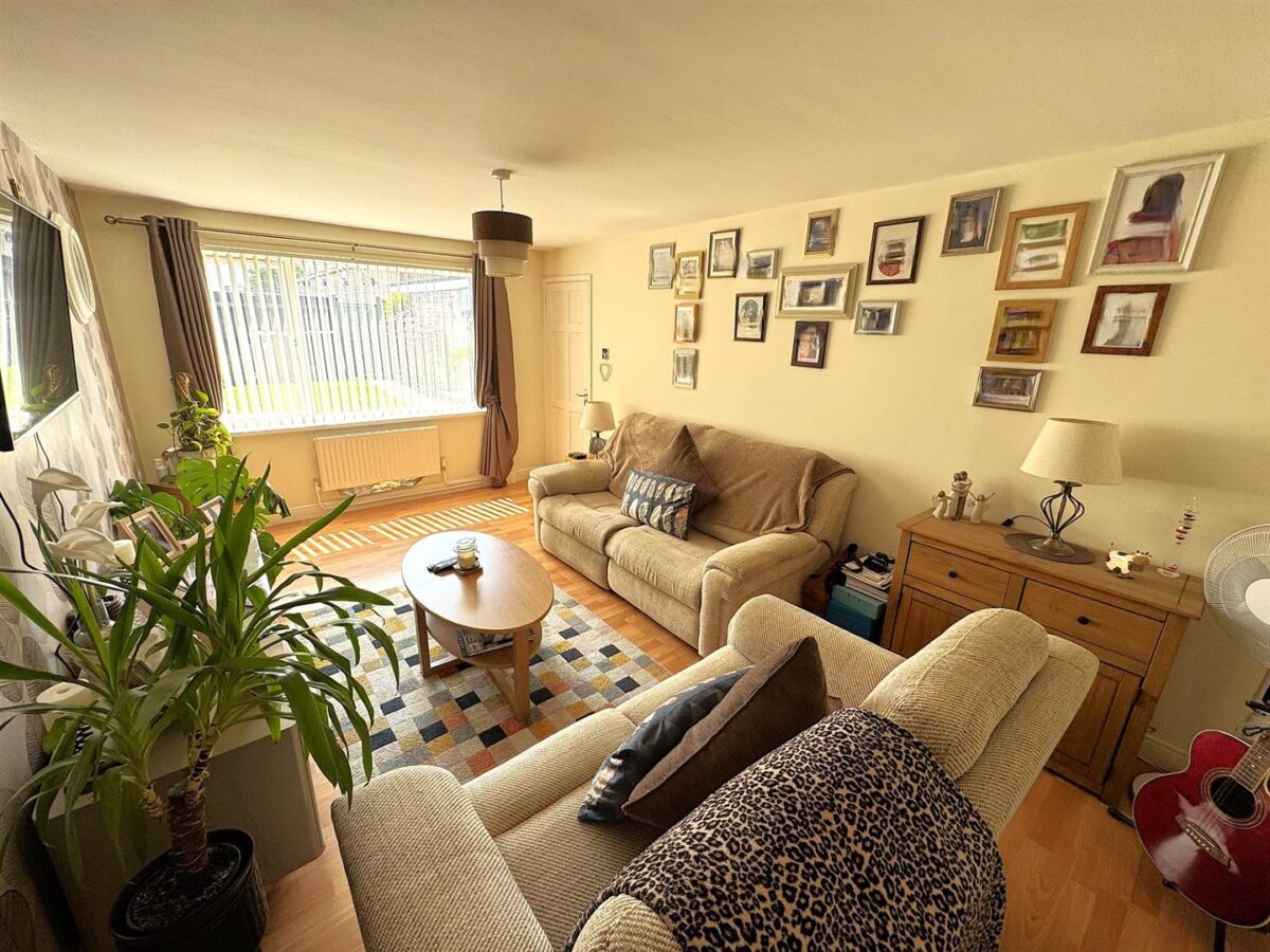 Warkton Way, Corby
