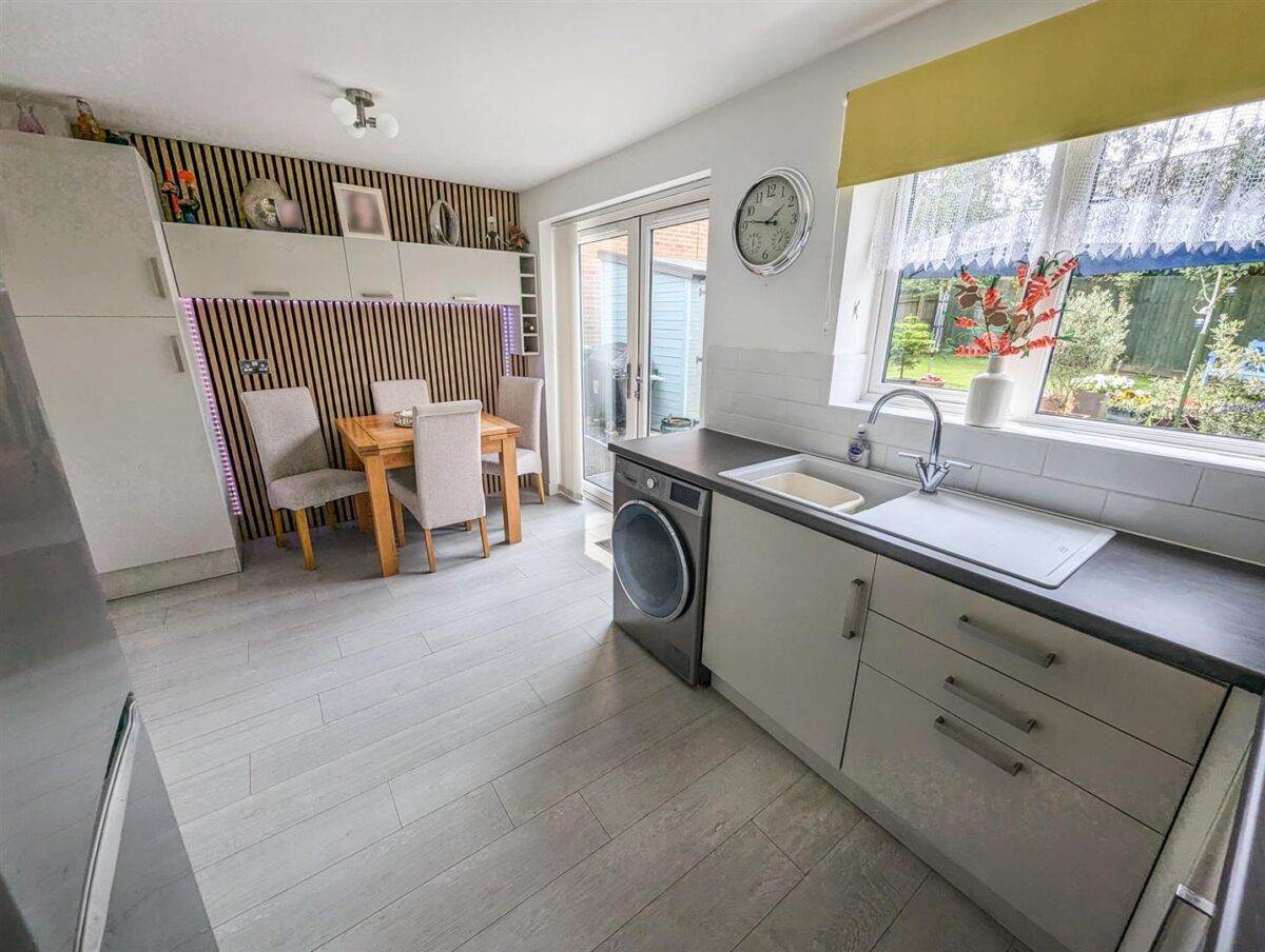 Silvester Road, Weldon, Corby