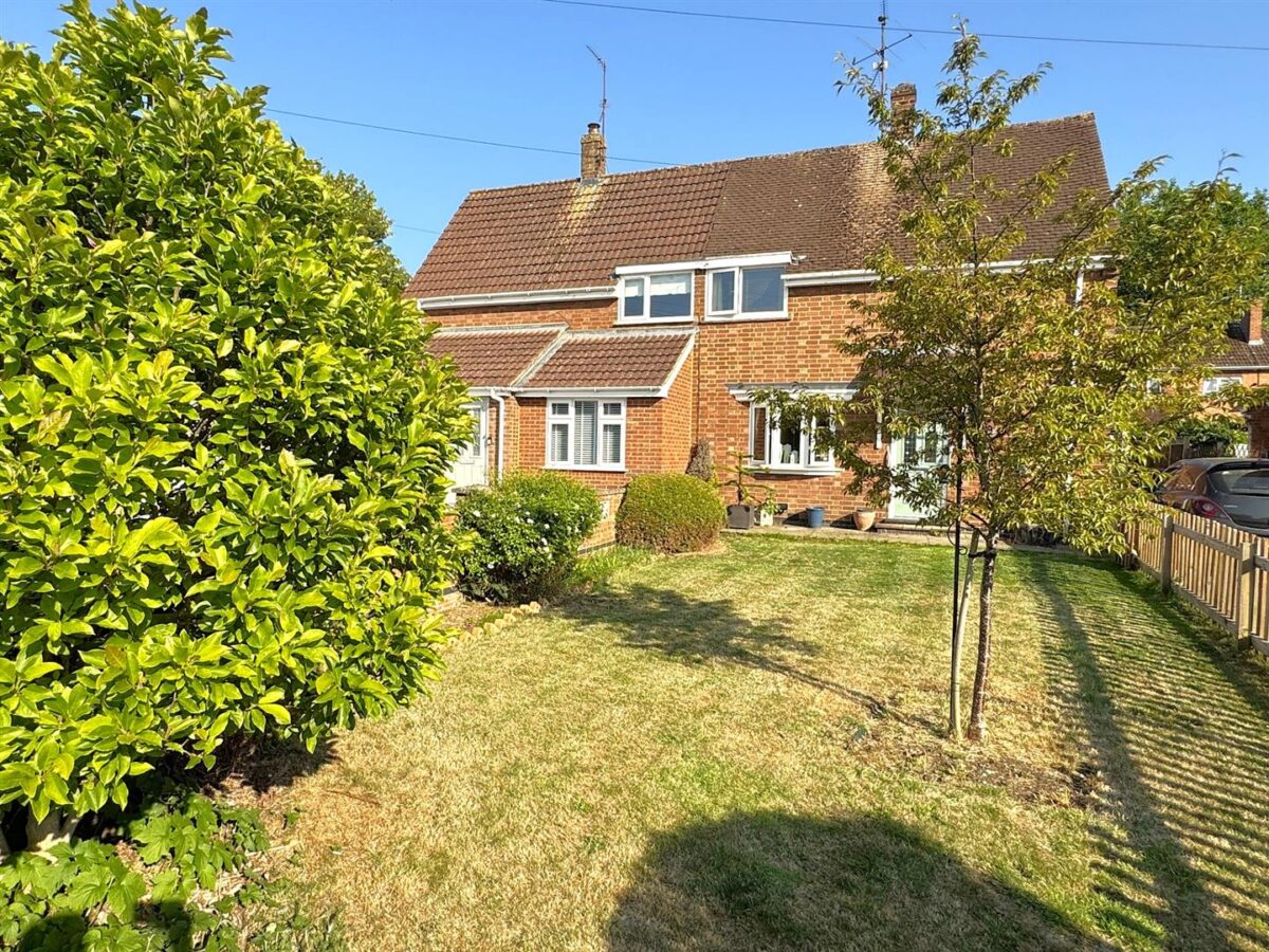 Chapman Grove, Corby