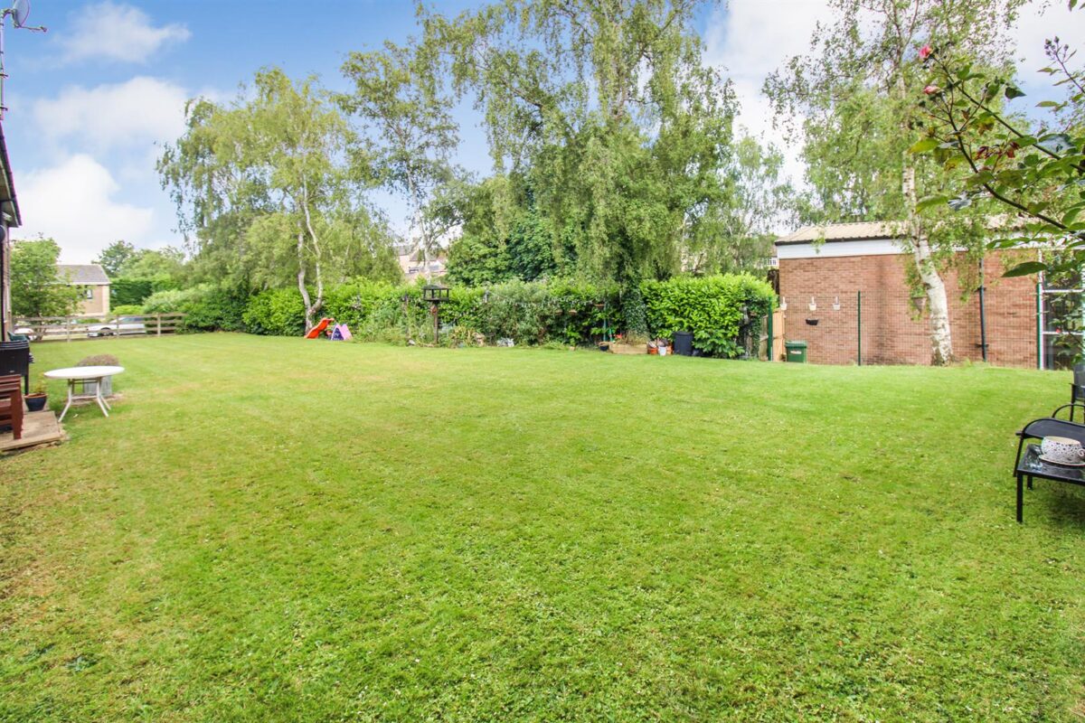 Rose Avenue, Weldon, Corby