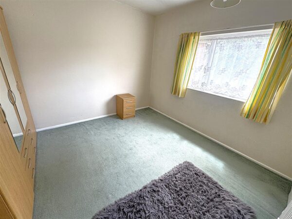 Bideford Square, Corby
