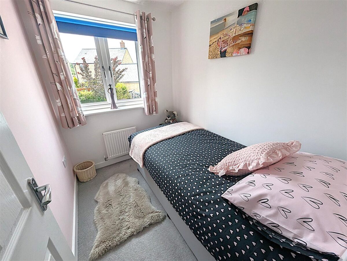 Silvester Road, Weldon, Corby