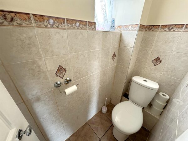 Brigg Court, Corby