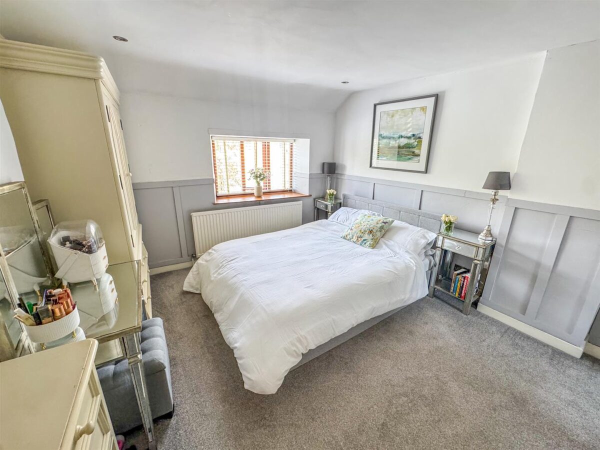 Chapel Road, Weldon, Corby