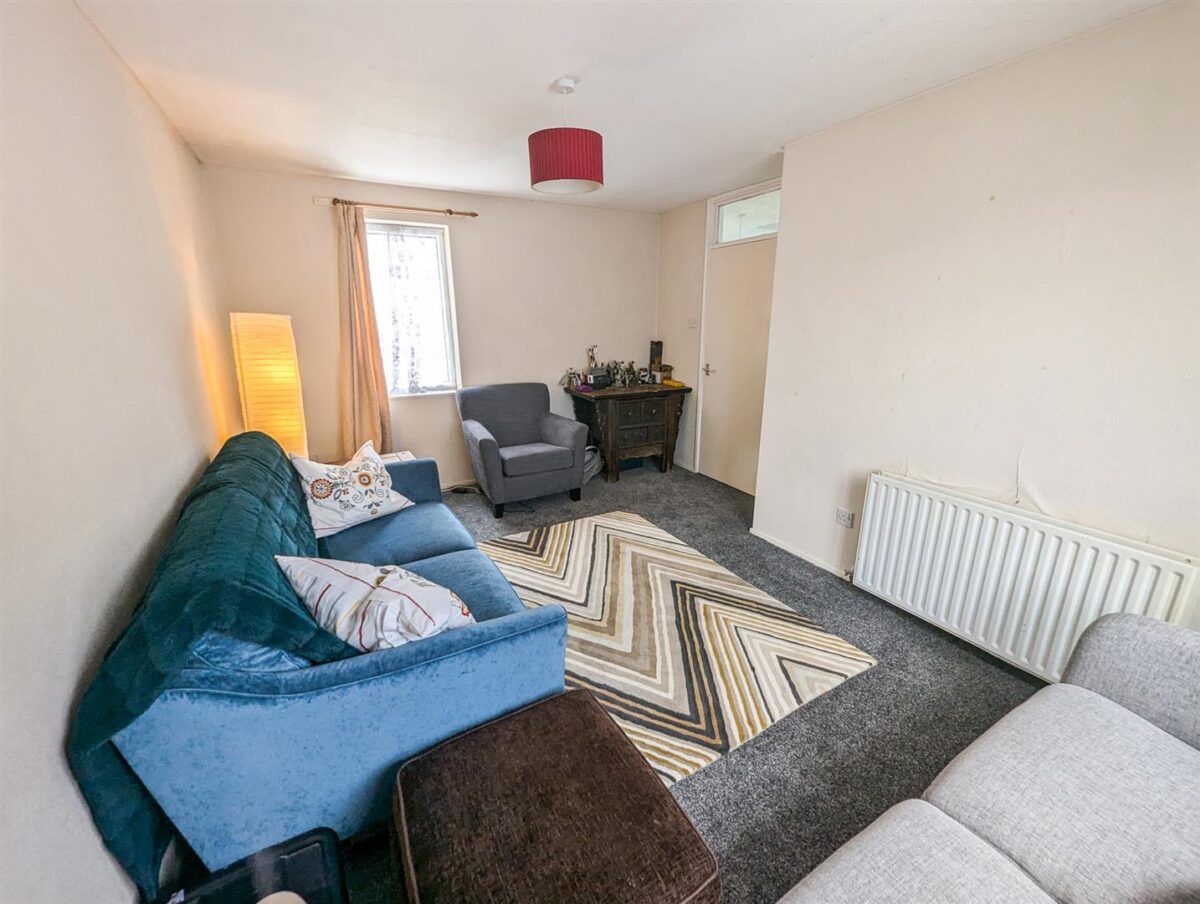 Greig Walk, Corby