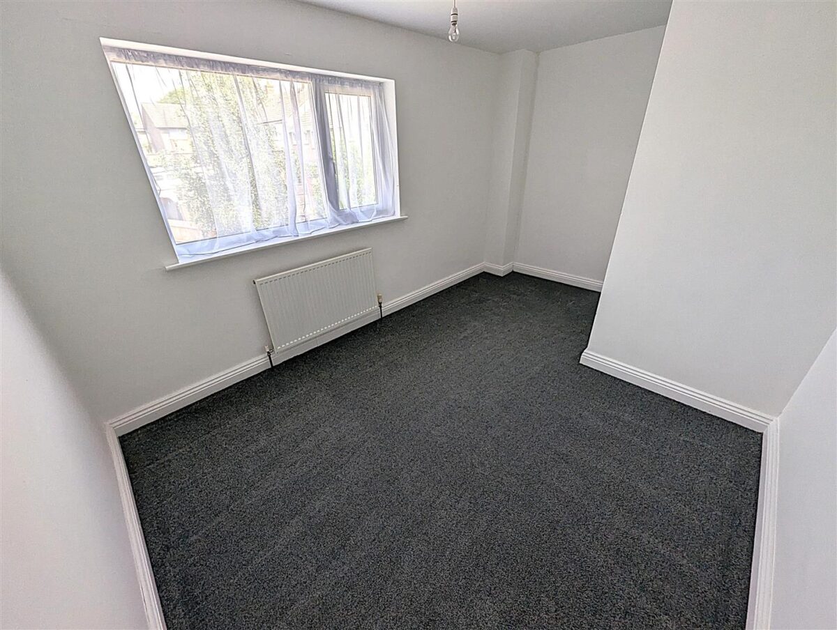 Worksop Gardens, Corby