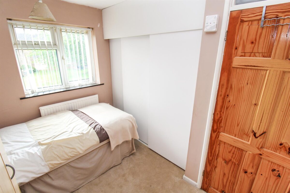 Rose Avenue, Weldon, Corby