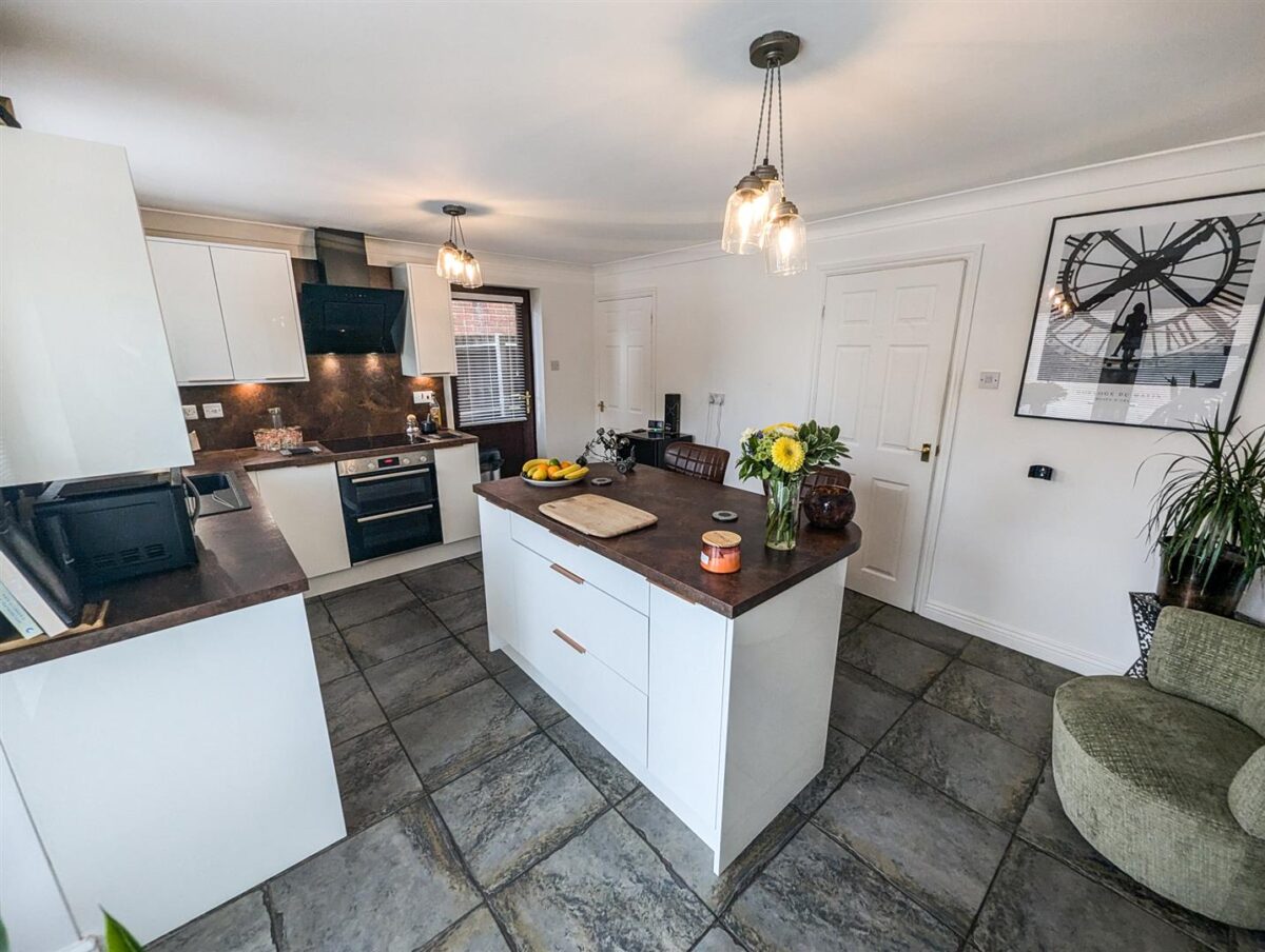 Little Meadow, Great Oakley, Corby