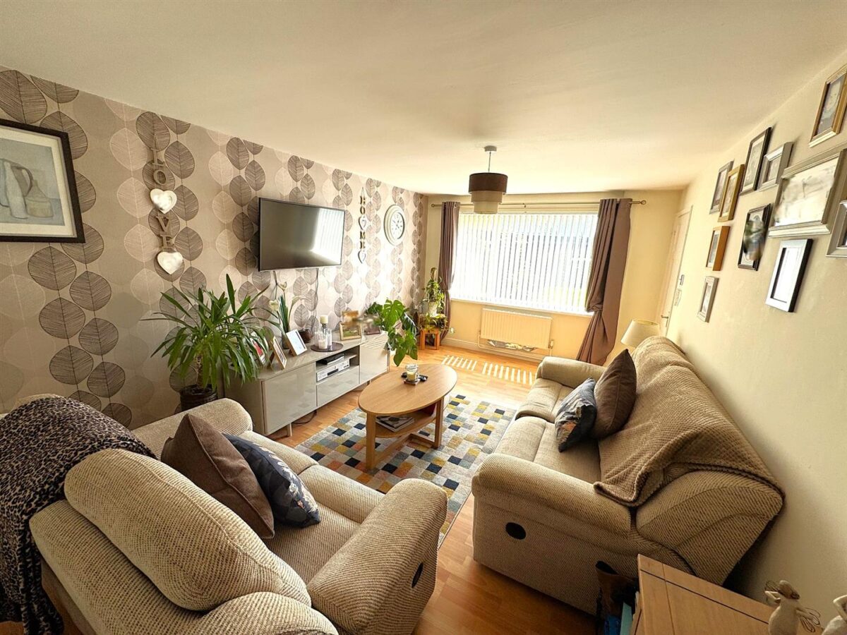 Warkton Way, Corby
