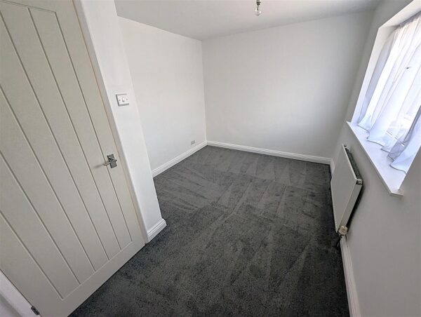 Worksop Gardens, Corby