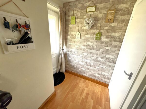 Warkton Way, Corby