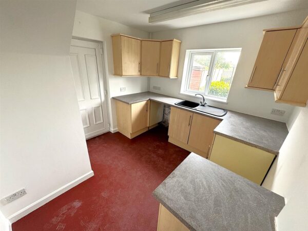 Studfall Avenue, Corby