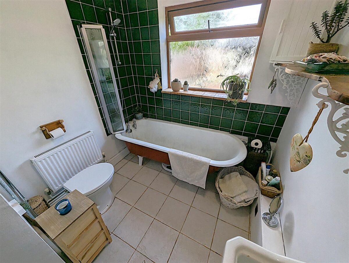 Midland Cottages, Rushton, Kettering