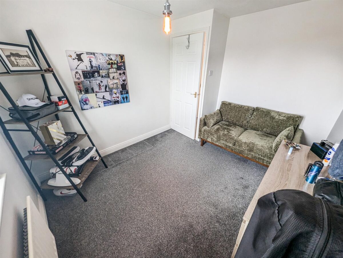 Little Meadow, Great Oakley, Corby