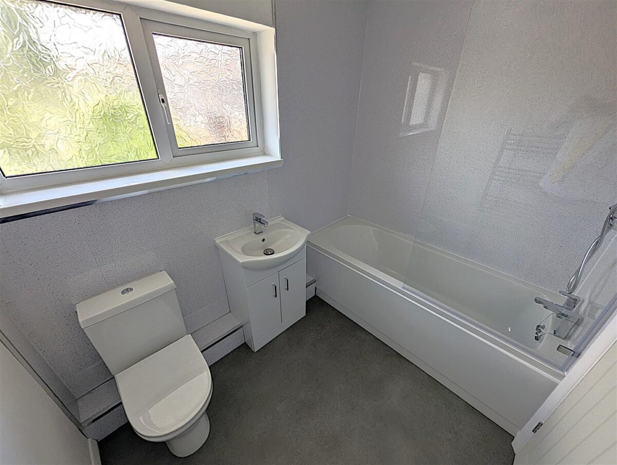 Worksop Gardens, Corby