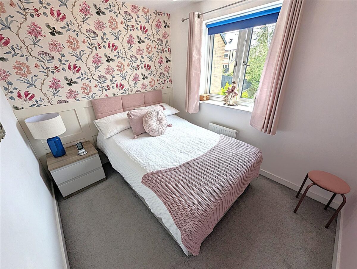 Silvester Road, Weldon, Corby