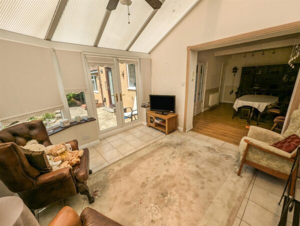 Hempland Close, Great Oakley, Corby