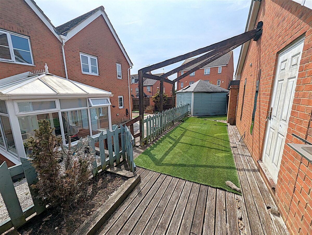 Rochester Road, Corby
