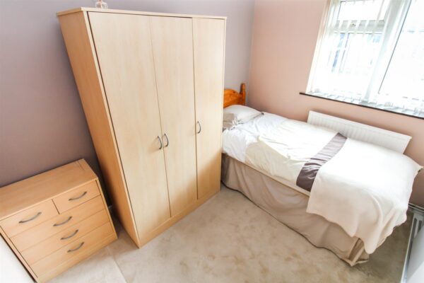 Rose Avenue, Weldon, Corby