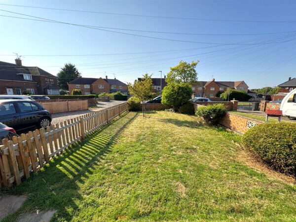 Chapman Grove, Corby