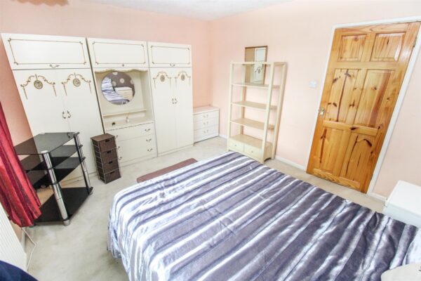 Rose Avenue, Weldon, Corby