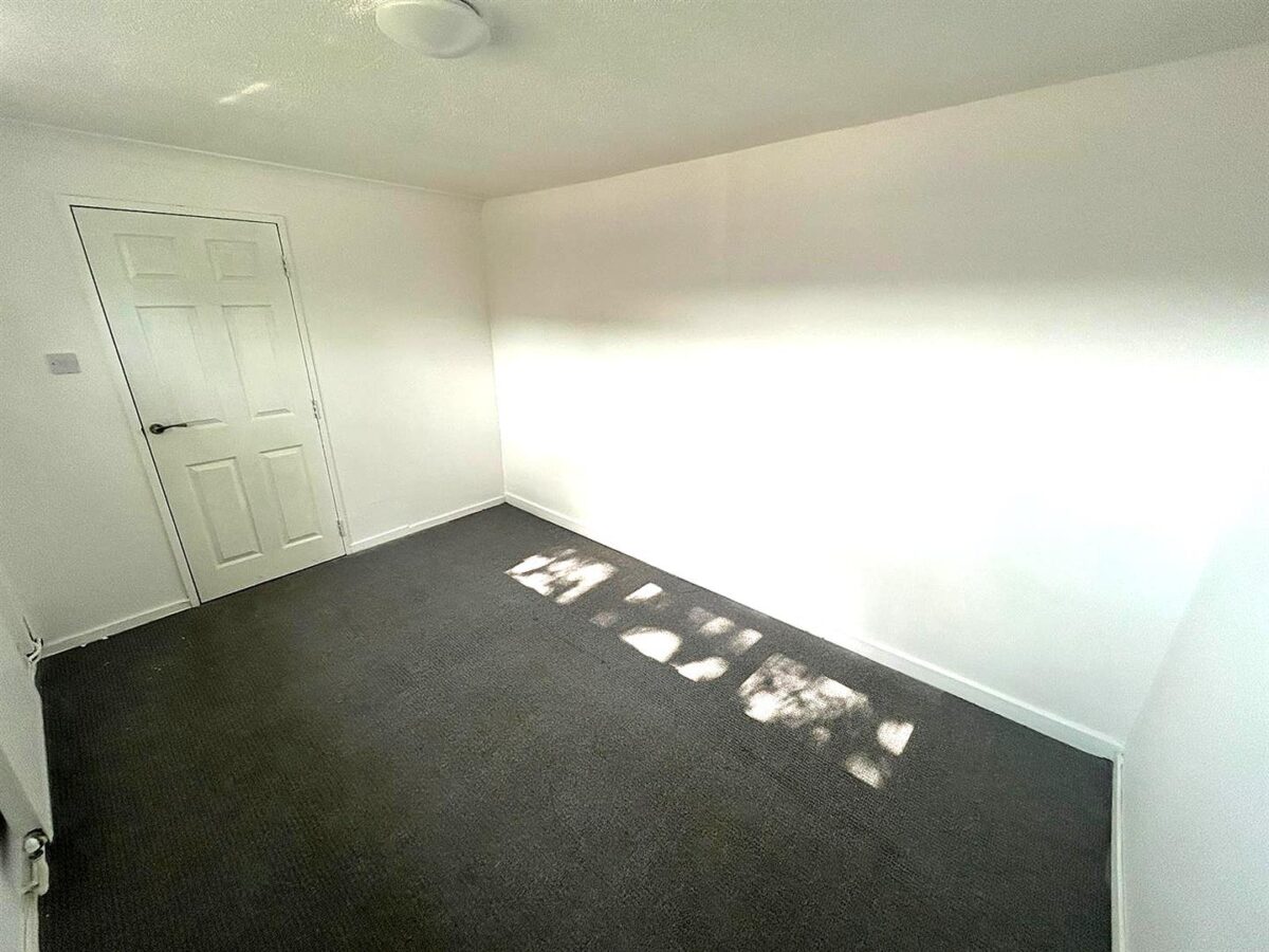 Steyning Close, Corby