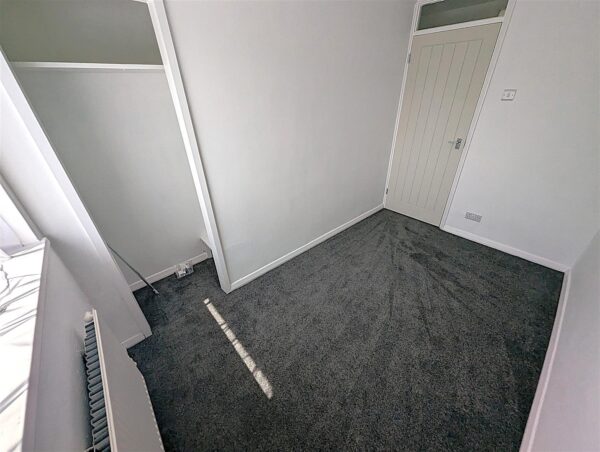 Worksop Gardens, Corby