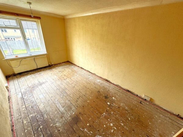 Brigg Court, Corby