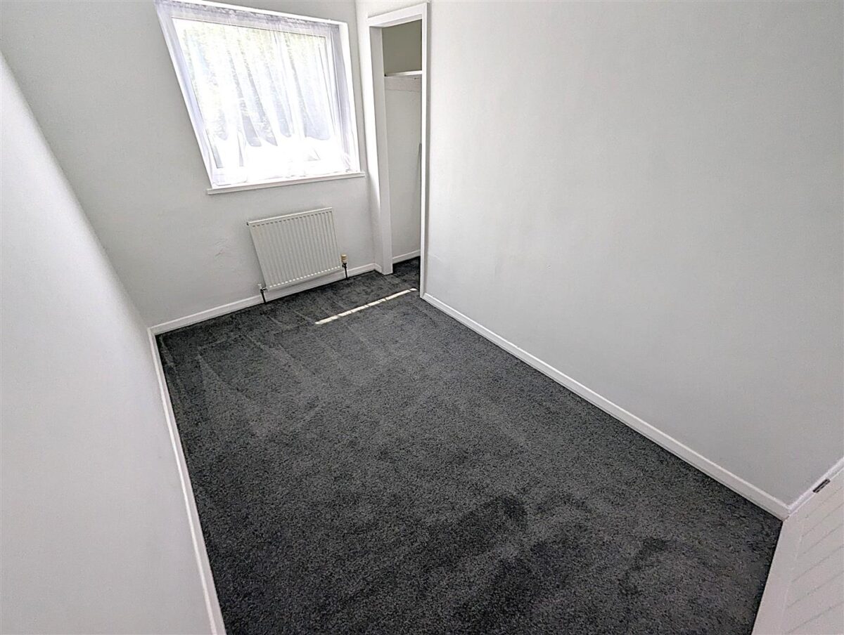 Worksop Gardens, Corby