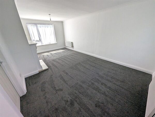 Worksop Gardens, Corby