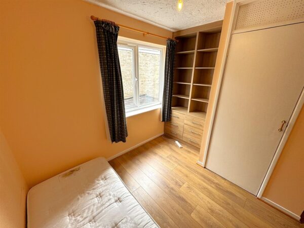Bamburg Close, Corby