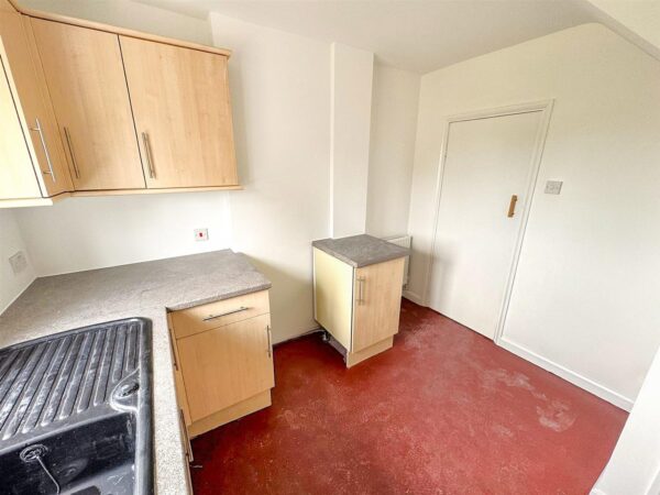 Studfall Avenue, Corby