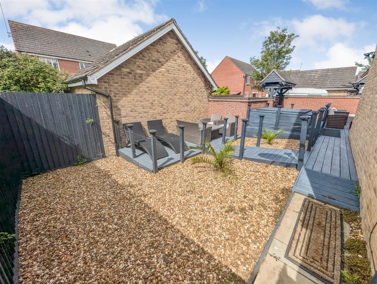 Rose Close, Corby