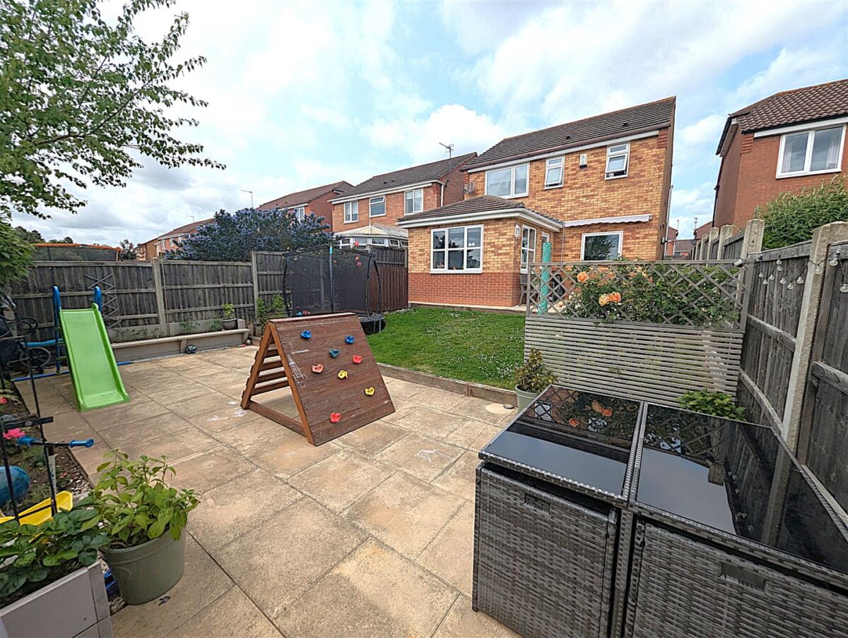 Garston Road, Corby