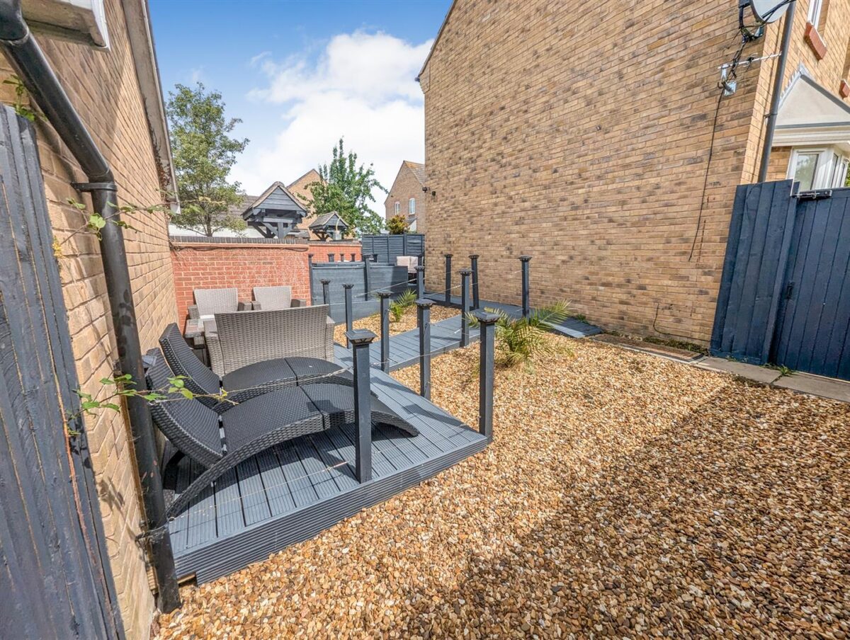Rose Close, Corby