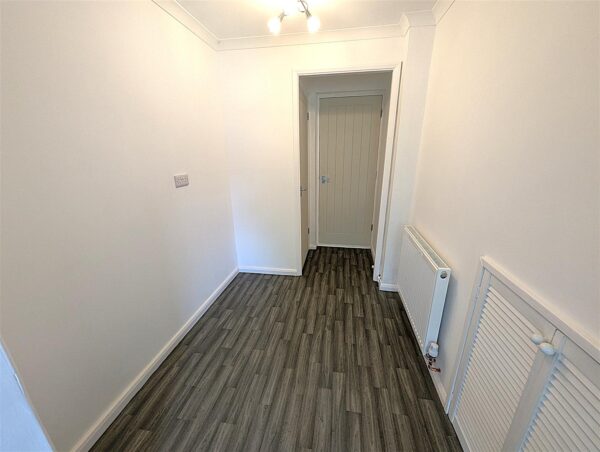 Worksop Gardens, Corby