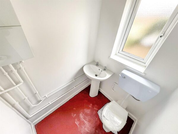 Studfall Avenue, Corby