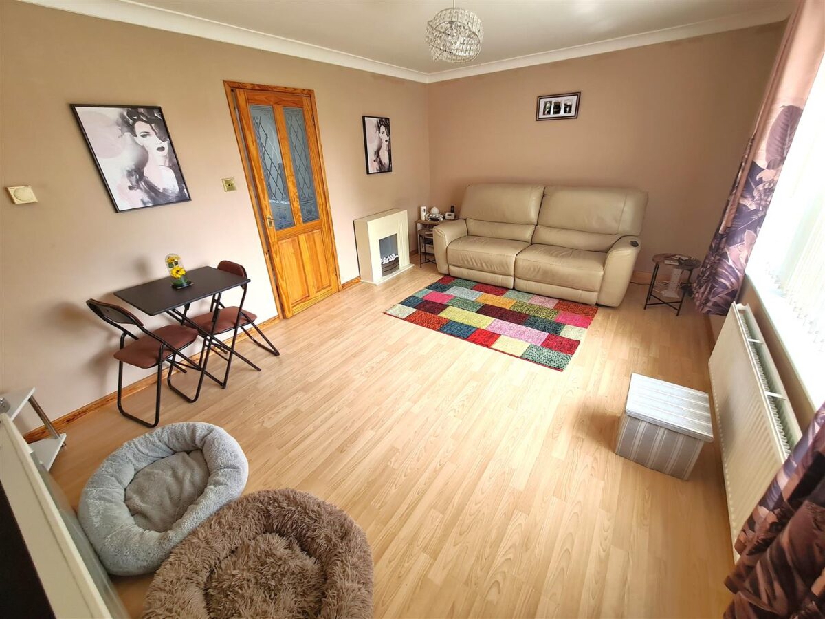 Rose Avenue, Weldon, Corby