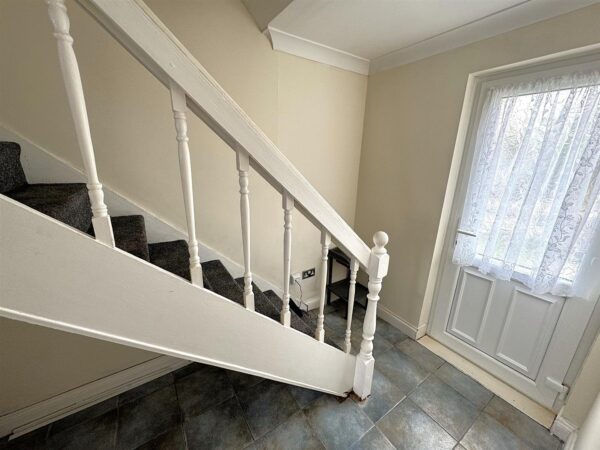 Brigg Court, Corby