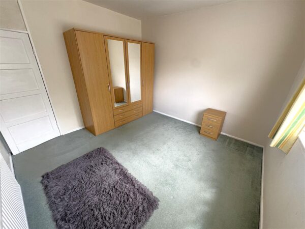 Bideford Square, Corby