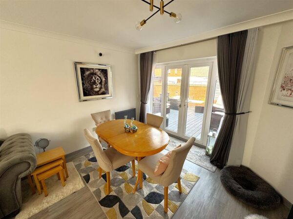 Rose Close, Corby