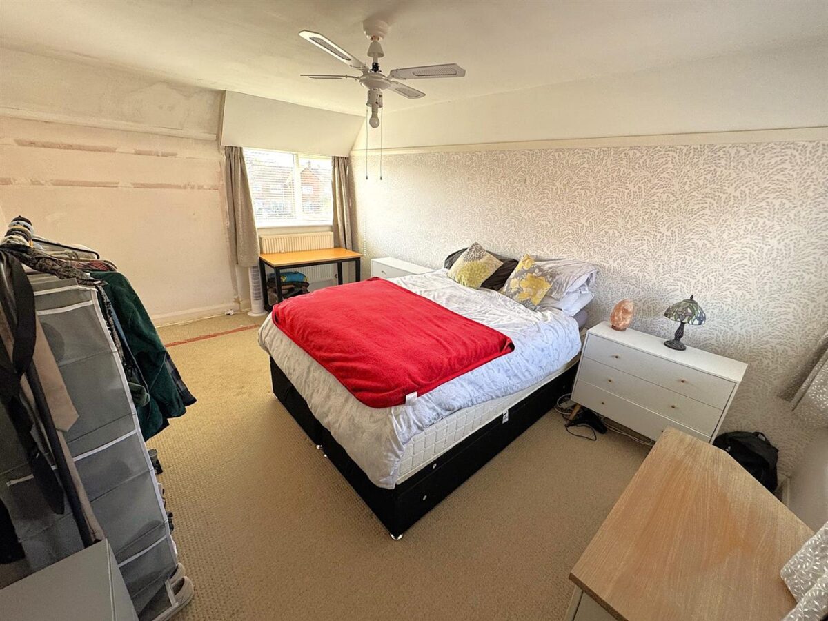 Chapman Grove, Corby