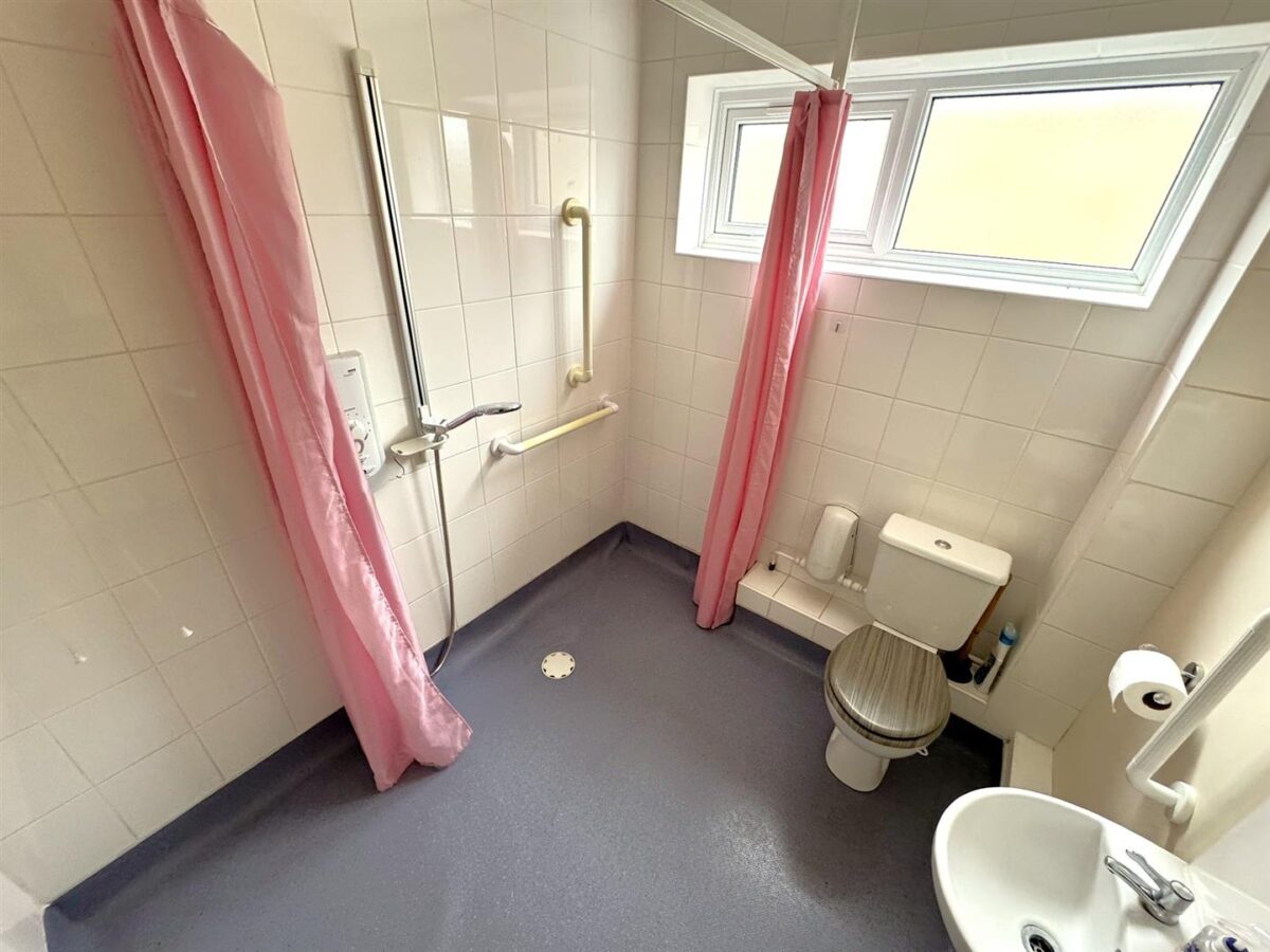 Bamburg Close, Corby