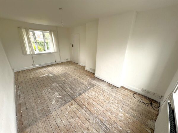 Studfall Avenue, Corby