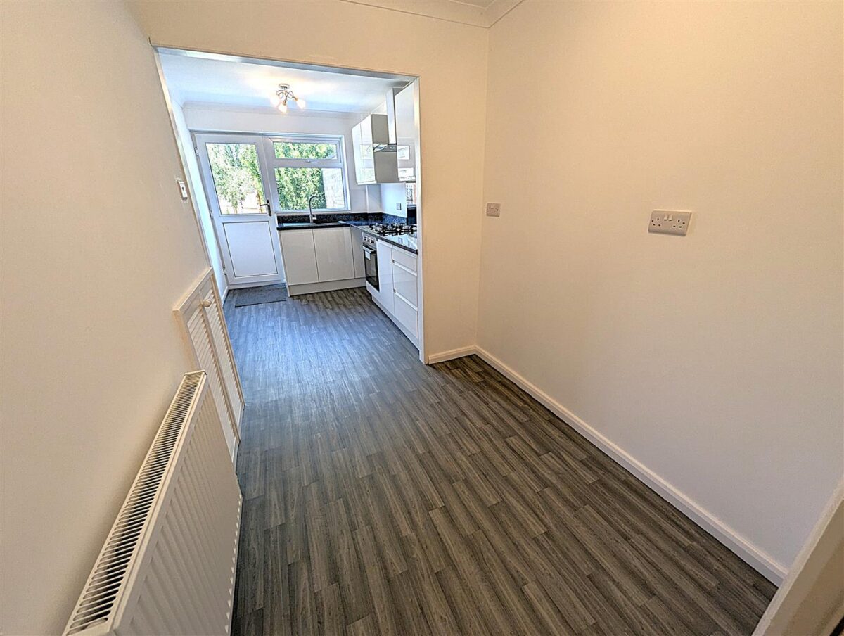 Worksop Gardens, Corby